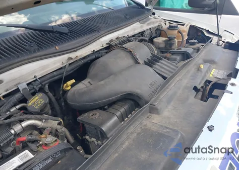 2011 Ford E-350 Super Duty Commercial из США, поврежденный, VIN 1FDSS3ES6BDA24003